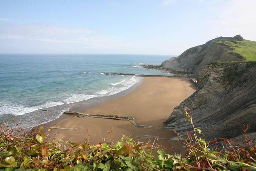 Apartmán 2 Habit, Sala, Terraza, Jardin, Parking Gratis Zumaia Exteriér fotografie
