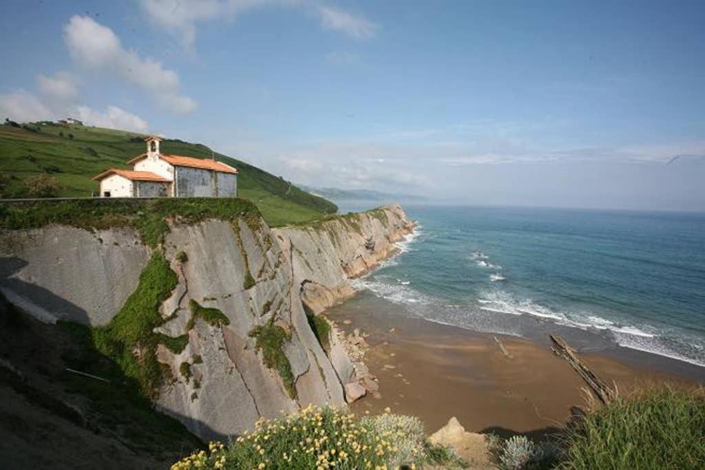 Apartmán 2 Habit, Sala, Terraza, Jardin, Parking Gratis Zumaia Exteriér fotografie